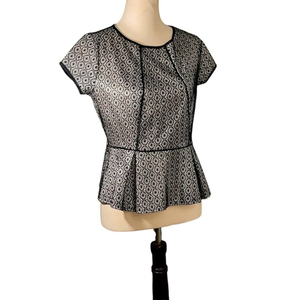 Black and white peplum top PM
